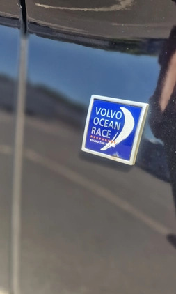 Volvo XC 60 cena 60000 przebieg: 305000, rok produkcji 2016 z Katowice małe 106